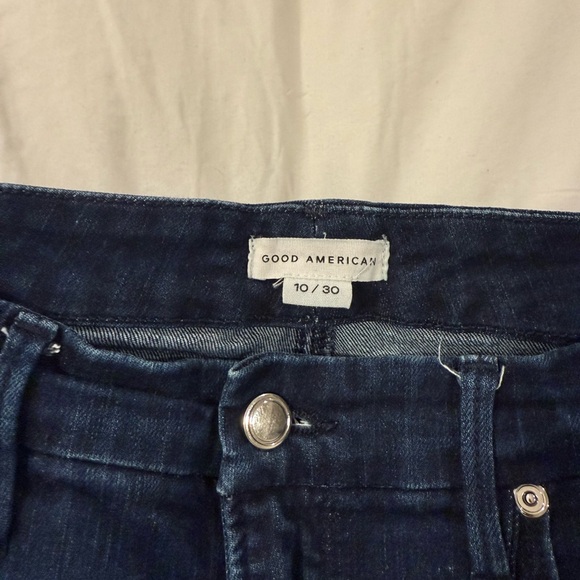 Good American Good Legs Straight Jeans - Picture 3 of 5